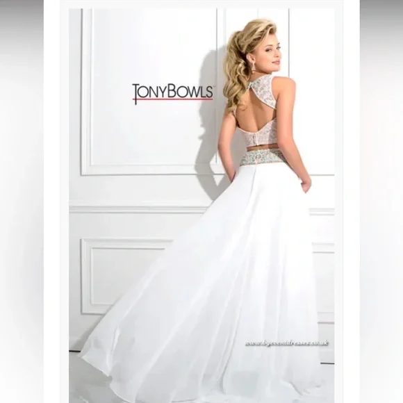TONY BOWLS TB11670 IVORY | size 4 | two piece beaded lace white prom dress - Picture 3 of 15